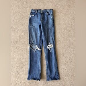 Abercrombie & Fitch Women’s 90’s Straight Ultra High Rise Jeans 28Long